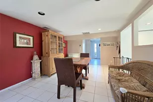 12 Willow St, Selden, NY 11784 - Photo 3