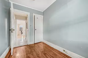 177-15 Troutville Rd, Jamaica, NY 11434 - Photo 27