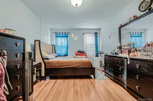 177-15 Troutville Rd, Jamaica, NY 11434 - Photo 7