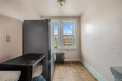 17715 Troutville Road, Jamaica, NY 11434 - Photo 31