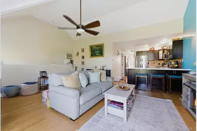 2853 Ely Avenue #3, Bronx, NY 10469 - Photo 3