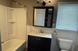 198 Guildford Ct, West Hempstead, NY 11552 - Photo 17