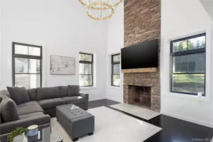 480 Eastwood Dr, Cutchogue, NY 11935 - Photo 7