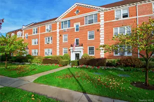 127 2nd St, Garden City, NY 11530 - Photo 3