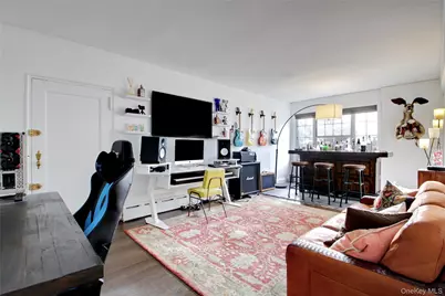 127 Second Street #D-1, Garden City, NY 11530 - Photo 25