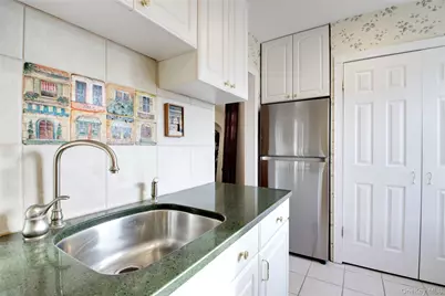 127 Second Street #D-1, Garden City, NY 11530 - Photo 11