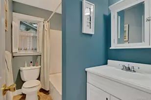 210 3rd St, Laurel, NY 11948 - Photo 19