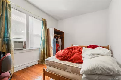 10437 125th Street, Richmond Hill, NY 11419 - Photo 13