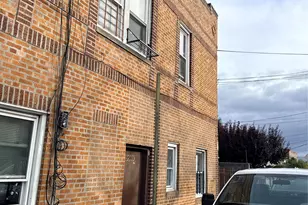 99-03 212th St, Queens Village, NY 11429 - Photo 5