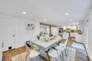 37 Fiesta Dr, Centereach, NY 11720 - Photo 19