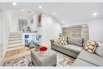 37 Fiesta Drive, Centereach, NY 11720 - Photo 25