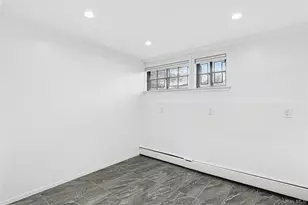 740 Eagle Dr, Valley Stream, NY 11581 - Photo 23