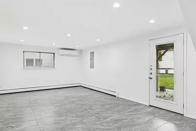 740 Eagle Drive, Valley Stream, NY 11581 - Photo 19