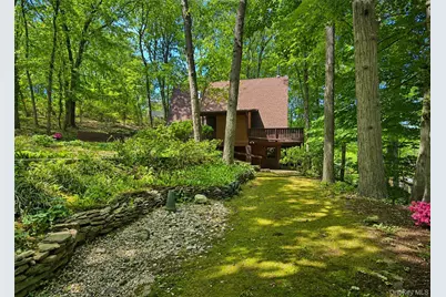 101 Longfellow Lane, Port Jefferson, NY 11777 - Photo 3