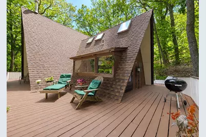 101 Longfellow Lane, Port Jefferson, NY 11777 - Photo 27