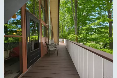 101 Longfellow Lane, Port Jefferson, NY 11777 - Photo 29