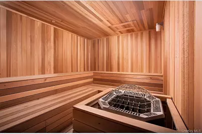 40-26 College Point Boulevard #penthouse2L, Flushing, NY 11354 - Photo 21