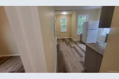 19 Hoffman Ave., Apt 2, Poughkeepsie, NY 12603 - Photo 13