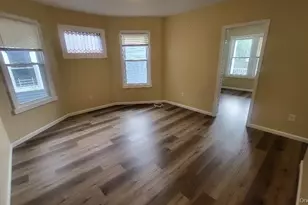 19 Hoffman Ave, Poughkeepsie, NY 12603 - Photo 9