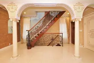 179-15 80th Rd, Jamaica, NY 11432 - Photo 3