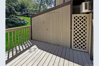 1206 Chelsea Cove S, Hopewell Junction, NY 12533 - Photo 11