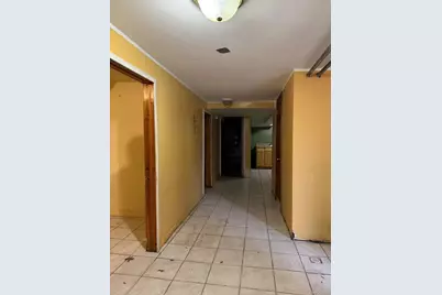 2730 Butler Street, East Elmhurst, NY 11369 - Photo 15