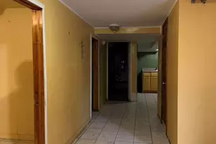 27-30 Butler St, East Elmhurst, NY 11369 - Photo 15