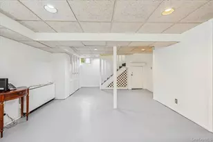 96 Anderson Ave, Scarsdale, NY 10583 - Photo 21