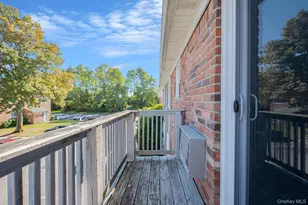 111 Fair Harbor Dr, Patchogue, NY 11772 - Photo 9