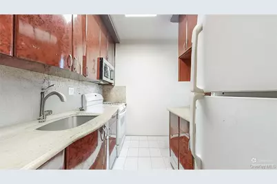 3626 Kings Highway #4E, Brooklyn, NY 11234 - Photo 11