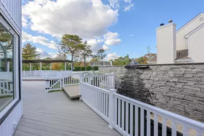 21 Pine Edge Place, Dix Hills, NY 11746 - Photo 43