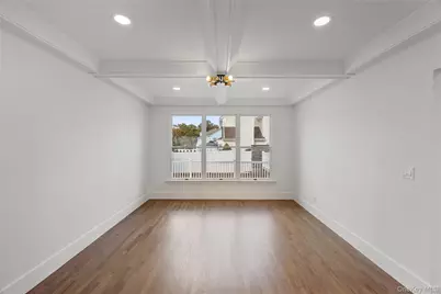 21 Pine Edge Place, Dix Hills, NY 11746 - Photo 7