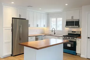 1269 Dekoven St, Rockville Centre, NY 11570 - Photo 3