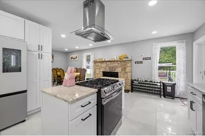 2696 Route 52, Hopewell Junction, NY 12533 - Photo 19