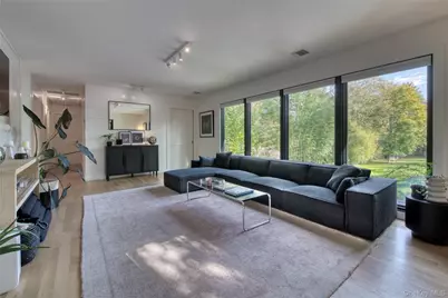 73 N Midway Road, Shelter Island, NY 11964 - Photo 5