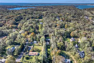 73 N Midway Rd, Shelter Island, NY 11964 - Photo 27