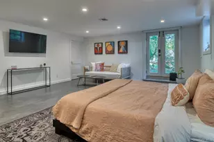 73 N Midway Rd, Shelter Island, NY 11964 - Photo 11