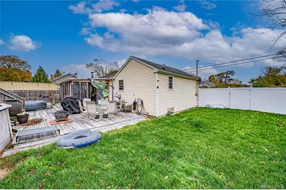 96 Huntington Drive, Mastic Beach, NY 11951 - Photo 21