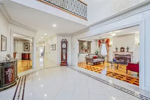 199-22 Keno Ave, Hollis, NY 11423 - Photo 3