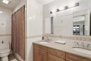 3 Aron Dr, Woodbury, NY 11797 - Photo 25