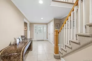 3 Aron Dr, Woodbury, NY 11797 - Photo 21