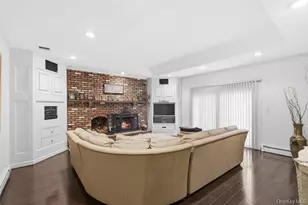 3 Aron Dr, Woodbury, NY 11797 - Photo 7