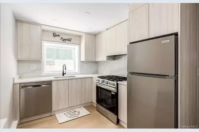 208-12 53 Avenue, Oakland Gardens, NY 11364 - Photo 5