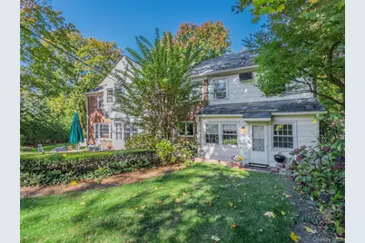 38 Wensley Drive, Great Neck, NY 11021 - Photo 33