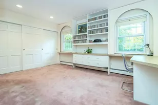 38 Wensley Dr, Great Neck, NY 11021 - Photo 29