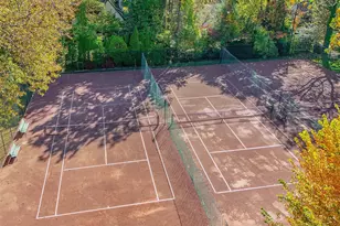 38 Wensley Dr, Great Neck, NY 11021 - Photo 39