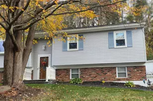 13 Baldwin Dr, Wappingers Falls, NY 12590 - Photo 3