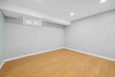 73 Broadway, Valley Stream, NY 11580 - Photo 31