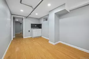 73 Broadway, Valley Stream, NY 11580 - Photo 29