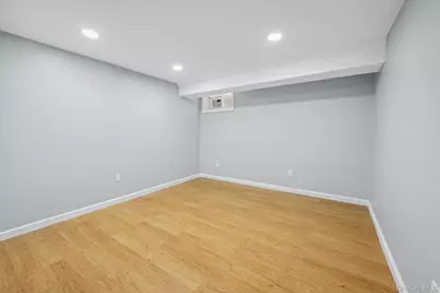 73 Broadway, Valley Stream, NY 11580 - Photo 25